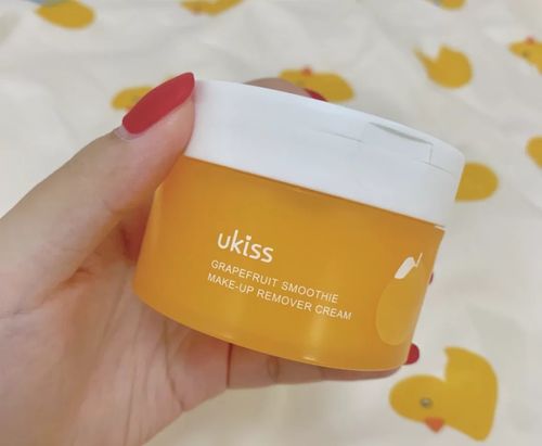 孕期還買三無(wú)產(chǎn)品？小心爛臉哭都來(lái)不及！這6款護(hù)膚品才貨真價(jià)實(shí)，乳化油為重點(diǎn)